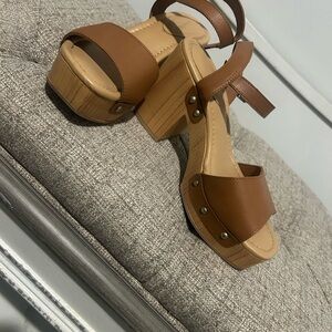 Women’s Women’s Tan Block Heel Size 6 Tan Block Heel Size 6
